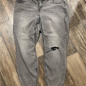 Old Navy Gray Boyfriend Jeans